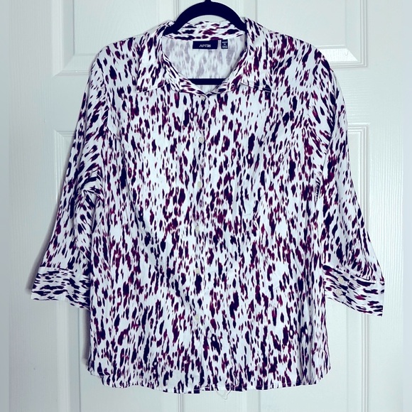 Apt. 9 Black and White 3/4 Sleeve Button Down Shirt - Picture 4 of 10